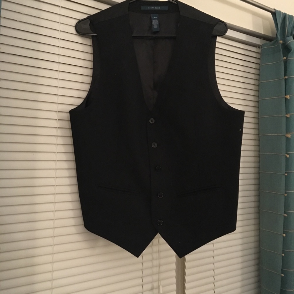Perry Ellis vest